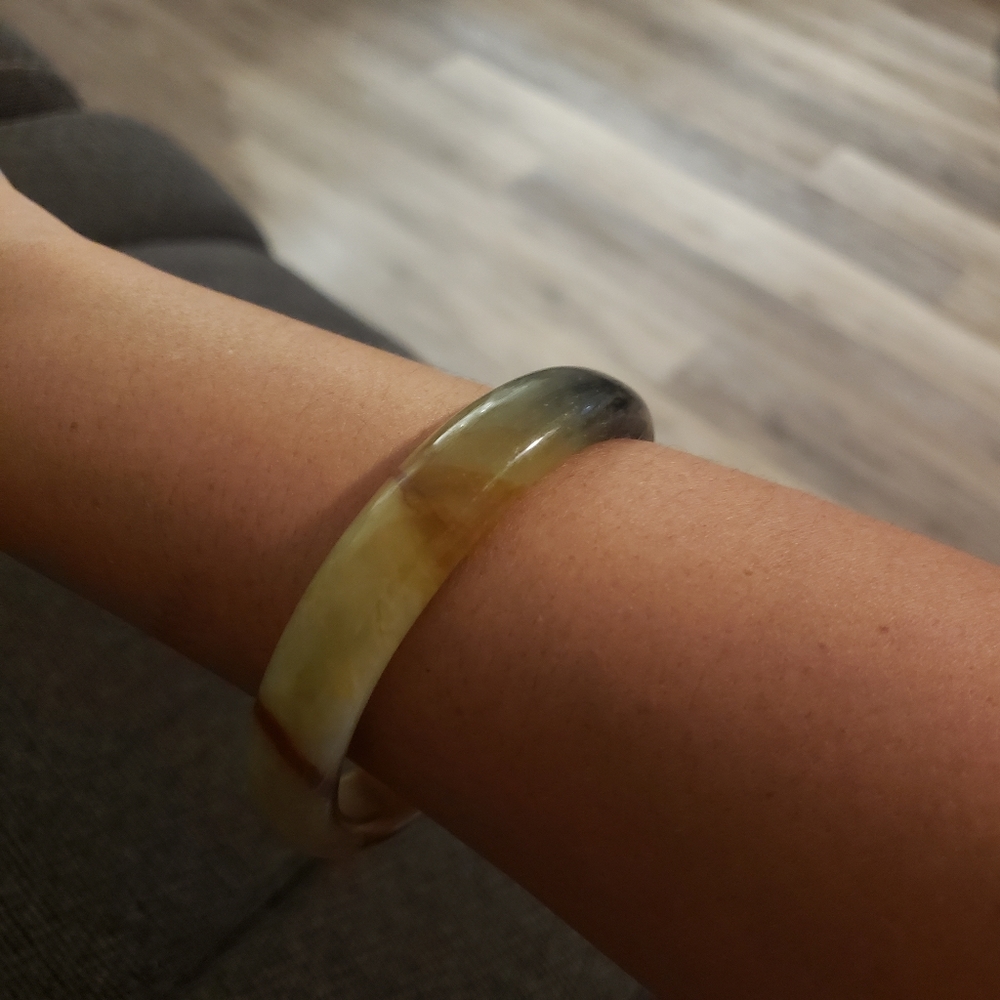 Agate solid bangle - Picture 4 of 6